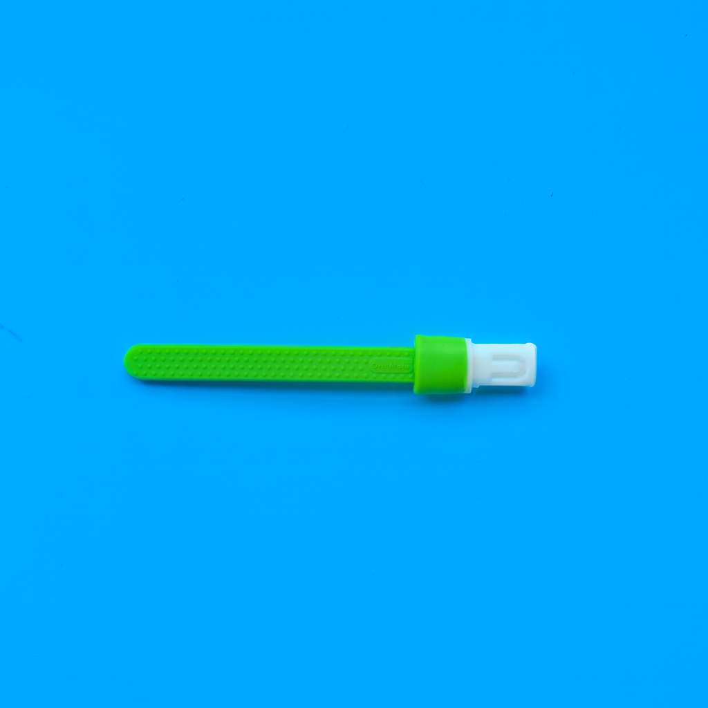MJ Talk Tools Oro Moto™ Vibration Brash Attachment Textured Tongue Depressor (Green)